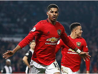 Manchester United ease past Ne...